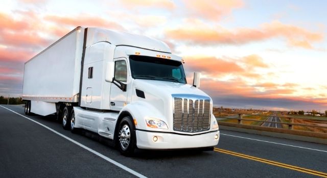3 Trucking Tips to Make the Job Less Stressful