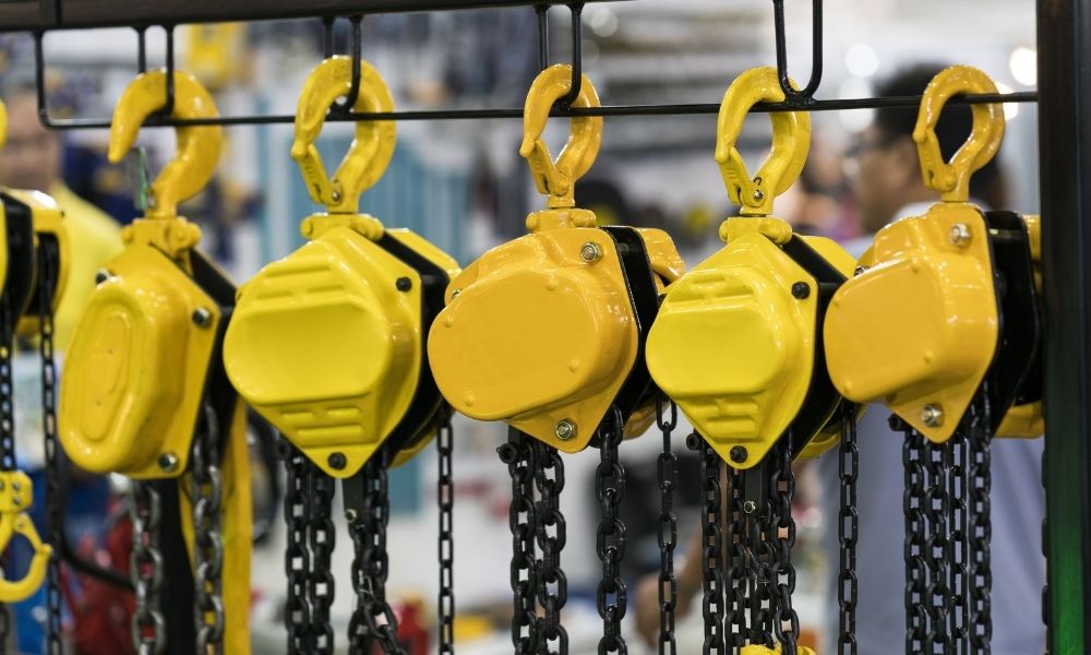 Essential Hardware for Rigging and Hoisting