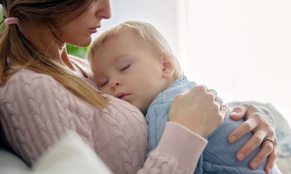 7 Parenting Tips for Treating Your Sick Toddler